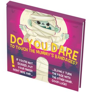 Peekaboo book - Do you dare to touch the mummy's bandages